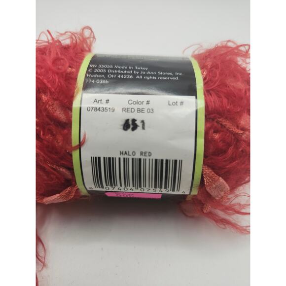 Sensations Halo Red Yarn Novelty Eyelash Textured 50g 49 yds 100% Nylon Skein - Picture 5 of 8